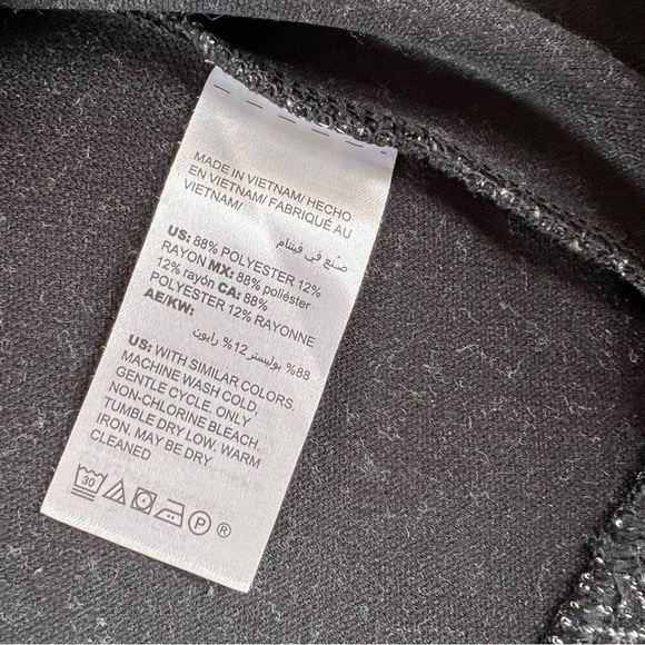 Chico’s Textured Asymmetrical Tunic - Picture 8 of 11